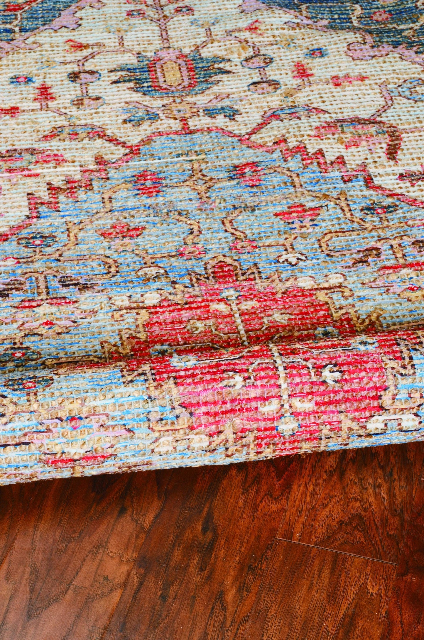 5' X 7' Blue Or Red Vintage Diamond Jute Area Rug