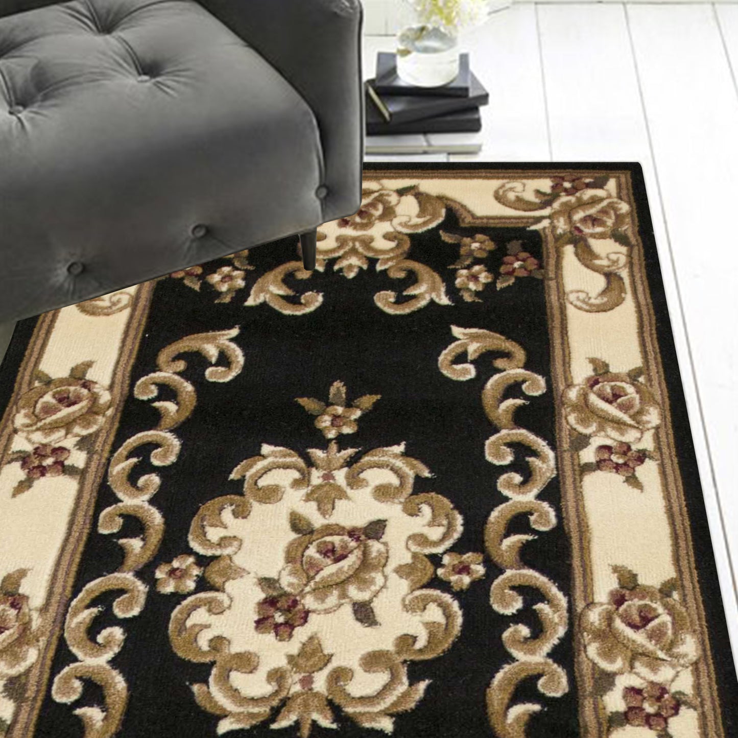7' X 10'  Polypropylene Blackor Ivory Area Rug