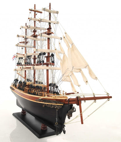 5.5" X 22" X 17" Smallcutty Sark