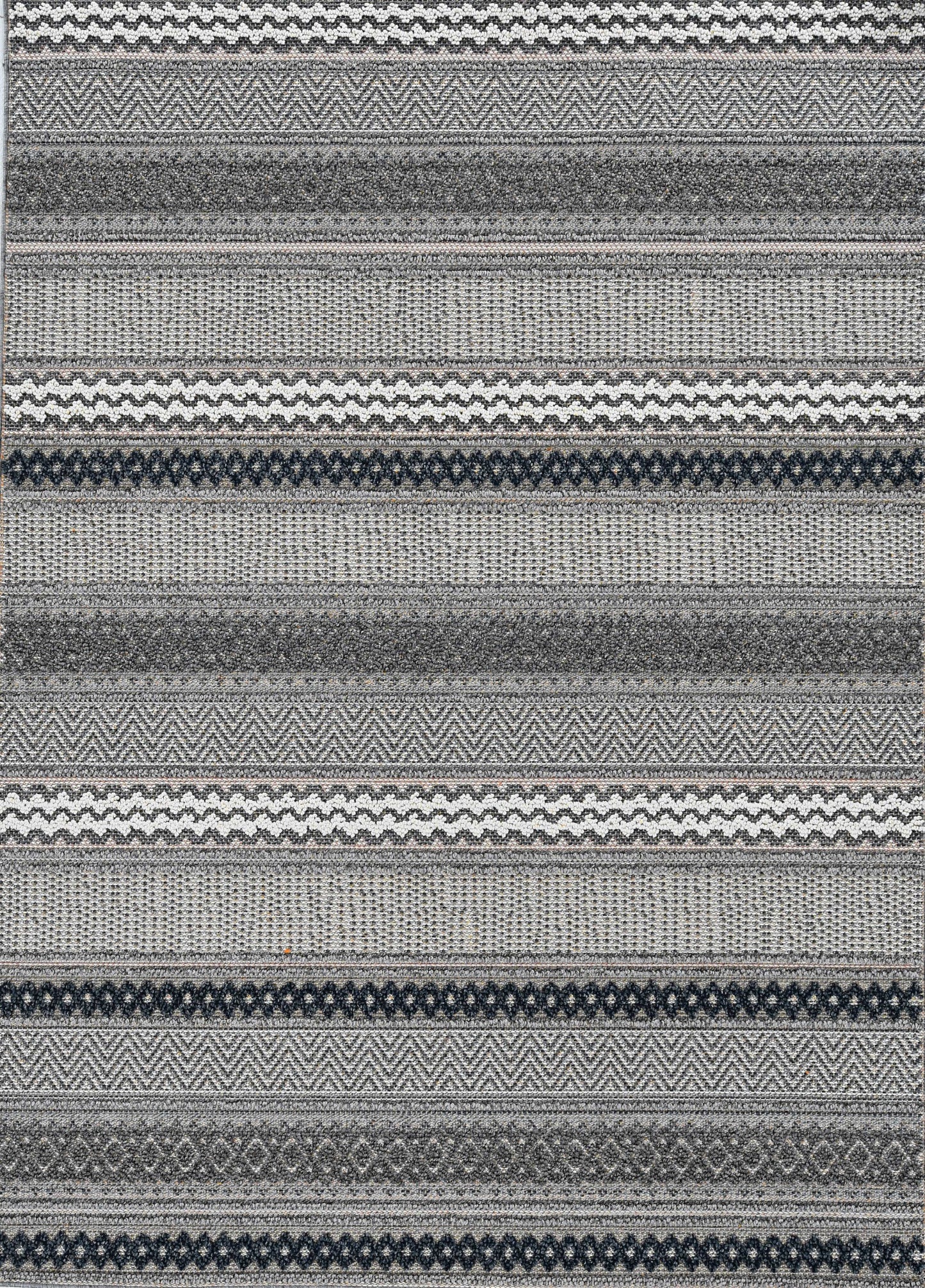 4' X 6' Taupe Geometric Lines Area Rug