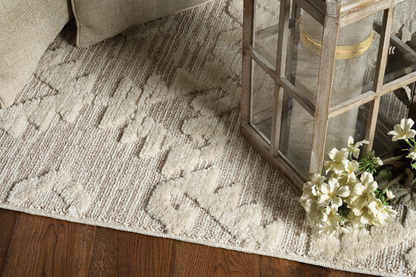 8' Ivory Beige Machine Woven Geometric With Fringe Indoor Runner Rug