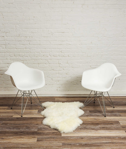 2' X 3' Dark Cream New Zealand Natural Sheepskin Rug