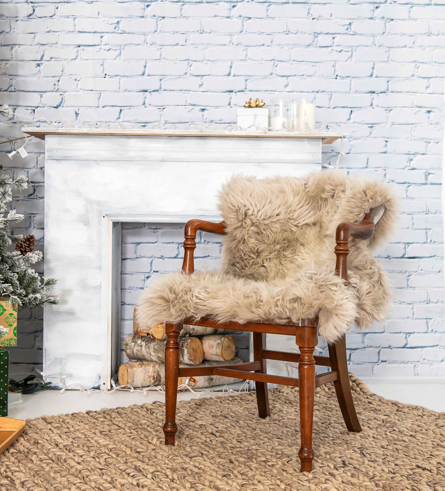 2' X 3' Dark Cream New Zealand Natural Sheepskin Rug