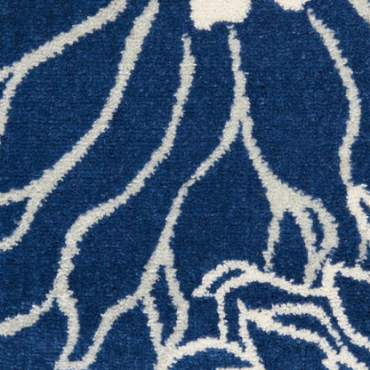 5' Blue And Ivory Round Floral Dhurrie Area Rug