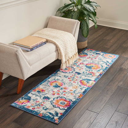 5' X 7' Ivory Floral Dhurrie Area Rug
