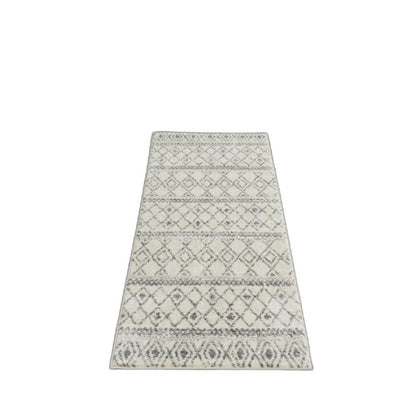 5' X 7' Gray Geometric Berber Power Loom Area Rug