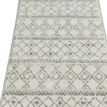 5' X 7' Gray Geometric Berber Power Loom Area Rug