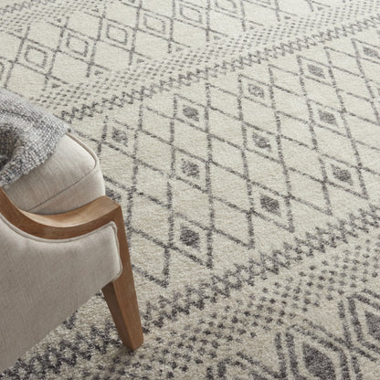 5' X 7' Gray Geometric Berber Power Loom Area Rug