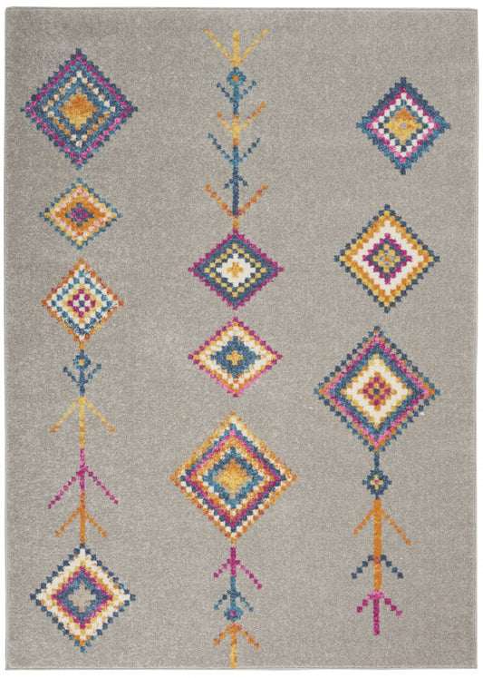 7' X 10' Gray Geometric Berber Area Rug