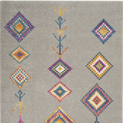 7' X 10' Gray Geometric Berber Area Rug