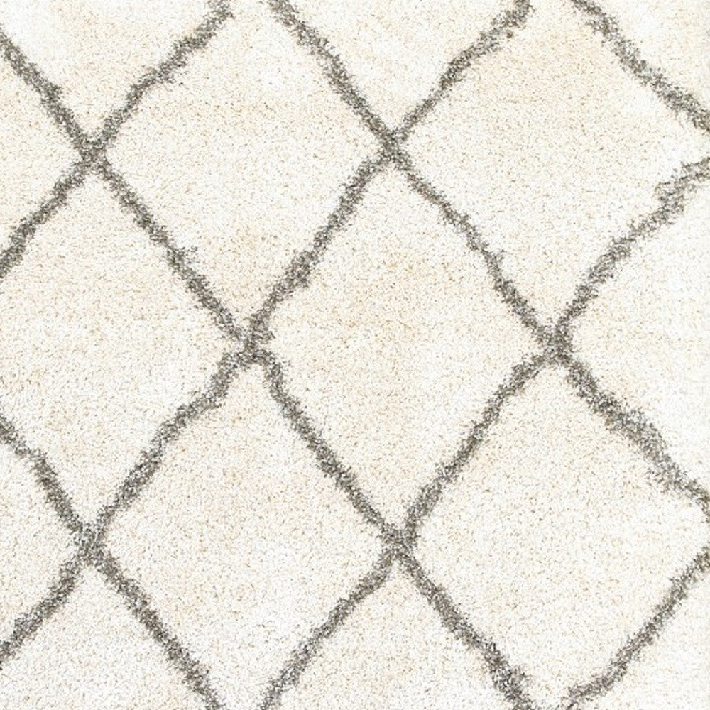 8’ X 11’ Ivory And Gray Geometric Lattice Area Rug