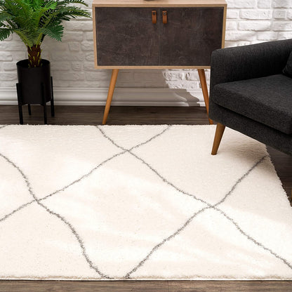 7’ X 9’ Ivory Modern Uneven Lattice Area Rug