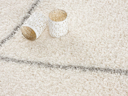 7’ X 9’ Ivory Modern Uneven Lattice Area Rug