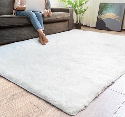 5' X 7' White Dhurrie Area Rug