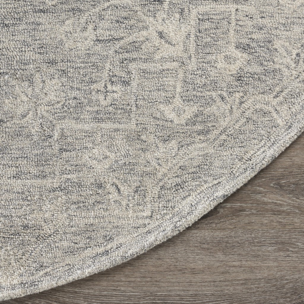 7’ x 9’ Gray Floral Finesse Area Rug