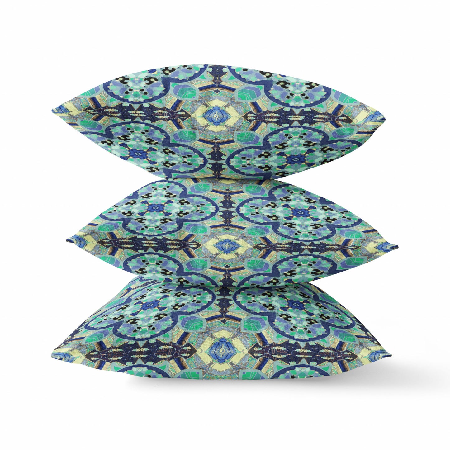 16"X16" Aquamarine Microsuede Quatrefoil Zippered Pillow