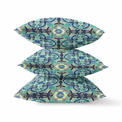 16"X16" Aquamarine Microsuede Quatrefoil Zippered Pillow
