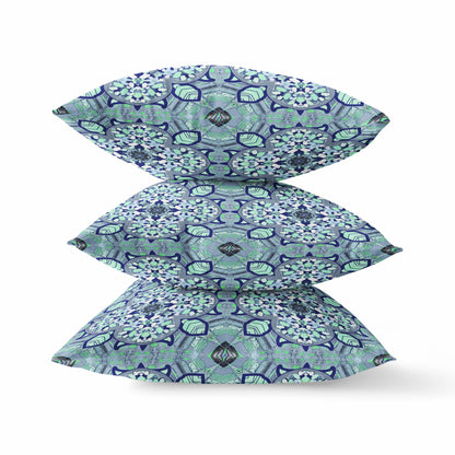 16"X16" Aqua Microsuede Quatrefoil Zippered Pillow
