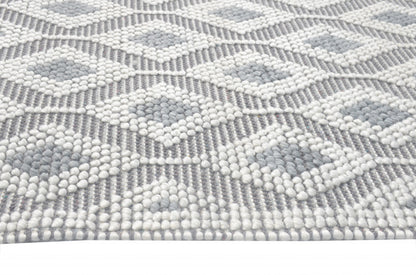 5' X 7' Gray Geometric Dhurrie Area Rug