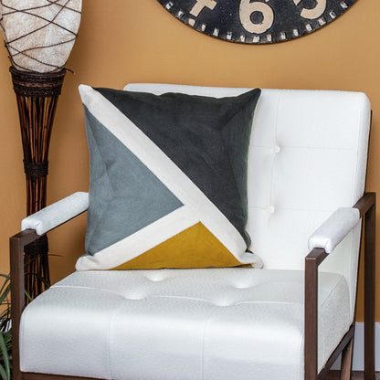 20" X 20" Black Geometric Zippered 100% Cotton Throw Pillow