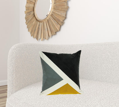20" X 20" Black Geometric Zippered 100% Cotton Throw Pillow
