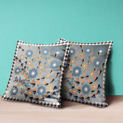 18" X 18" Gray and White Peacock Broadcloth Floral Zippered Pillow