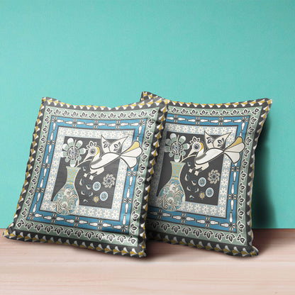 18" X 18" Black and Blue Peacock Broadcloth Floral Zippered Pillow