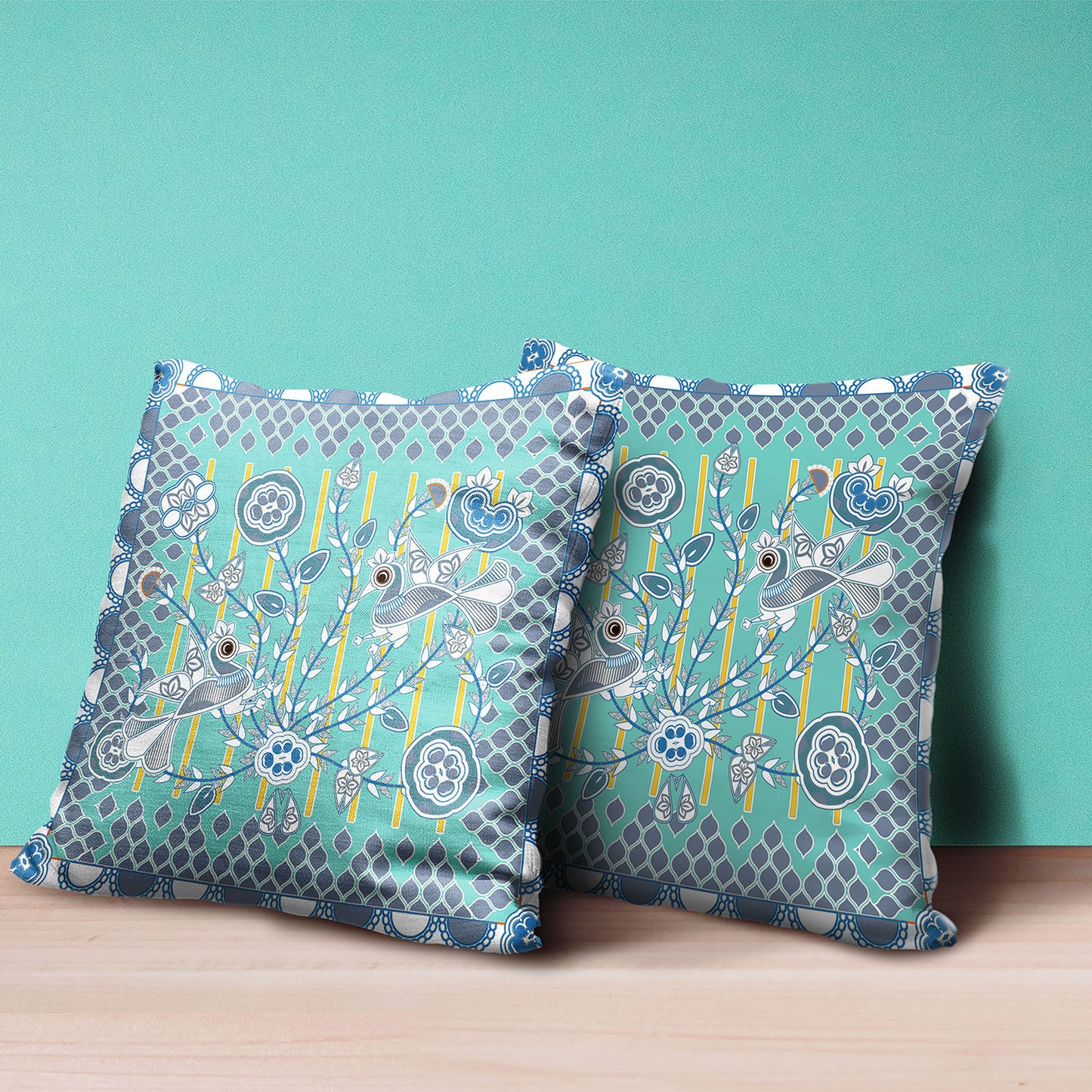 18" X 18" Gray and White Peacock Broadcloth Floral Zippered Pillow