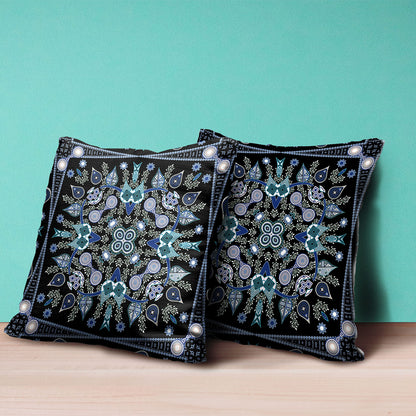 18" X 18" Black and Blue Broadcloth Paisley Zippered Pillow