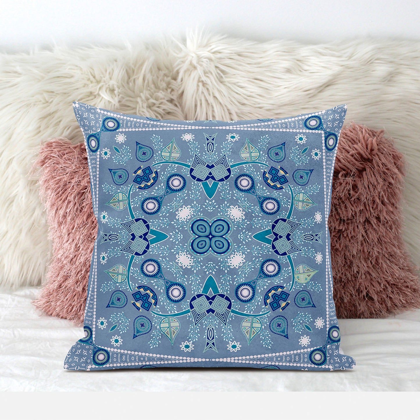 18" X 18" Blue and White Broadcloth Paisley Zippered Pillow