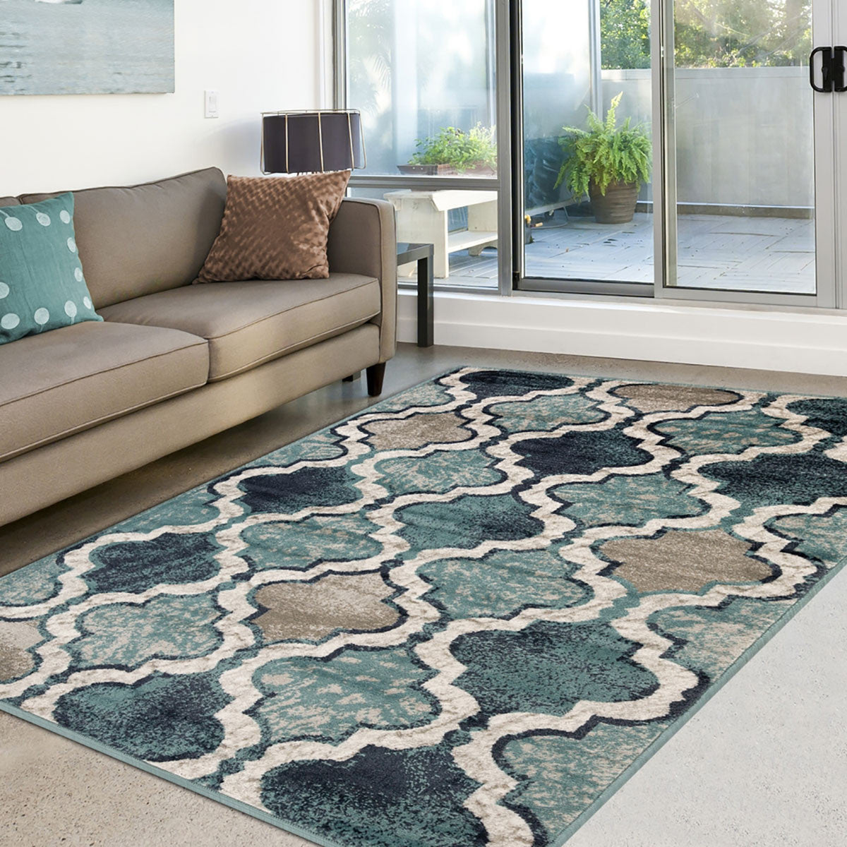 5' X 8' Deep Royal Quatrefoil Power Loom Distressed Stain Resistant Area Rug