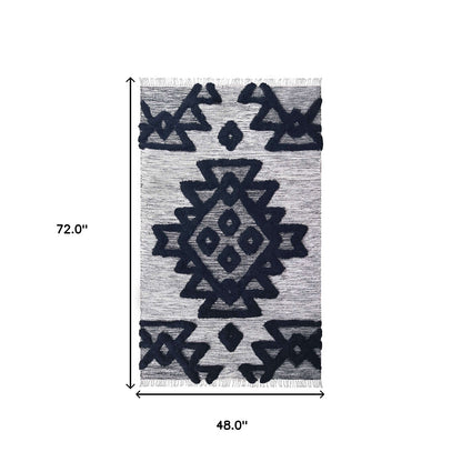 4' X 6' Black And Ivory Wool Geometric Flatweave Handmade Stain Resistant Area Rug With Fringe