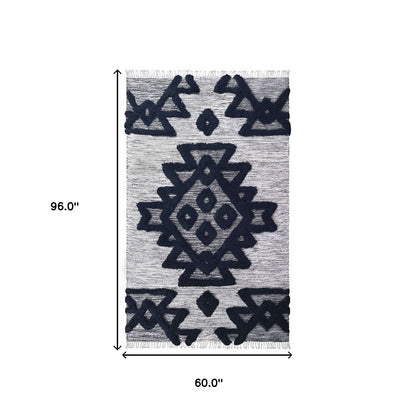 5' X 8' Black And Ivory Wool Geometric Flatweave Handmade Stain Resistant Area Rug With Fringe