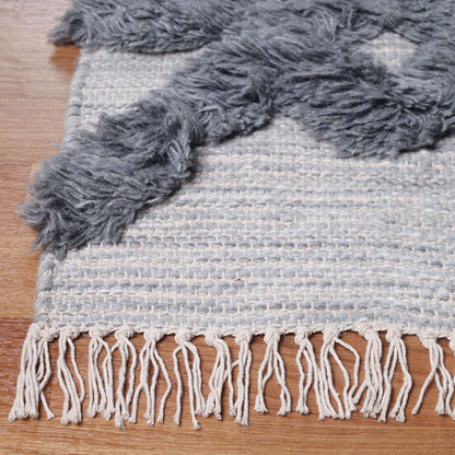 8' X 10' Silver And Grey Wool Geometric Power Loom Stain Resistant Area Rug With Fringe