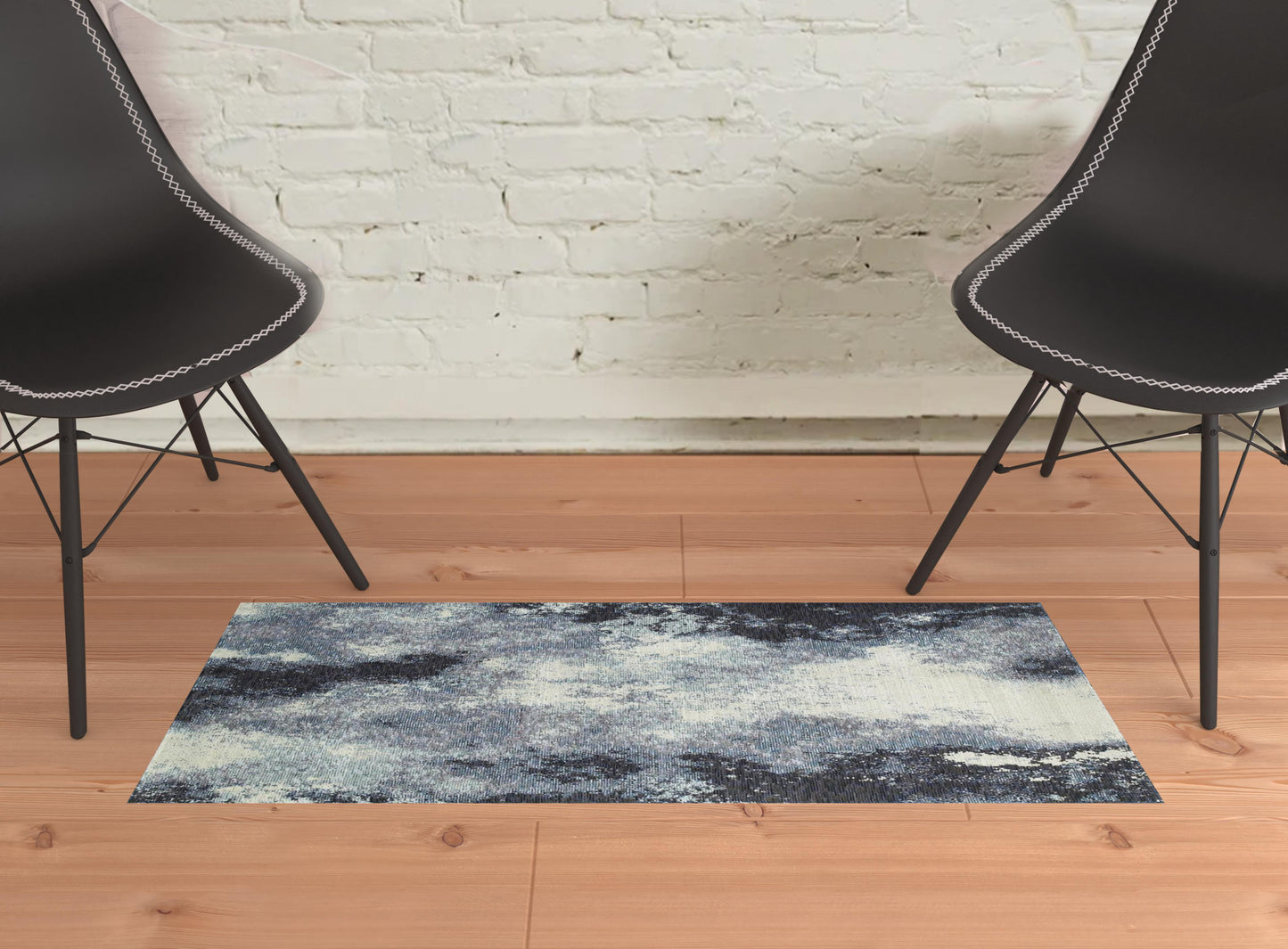 2' X 3' Navy And Ivory Abstract Power Loom Stain Resistant Area Rug