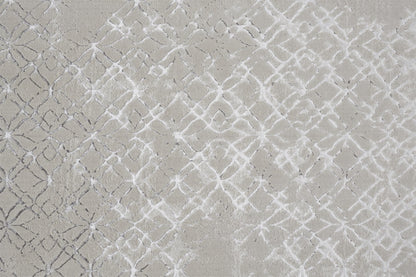 5' X 8' Silver Gray And White Abstract Stain Resistant Area Rug