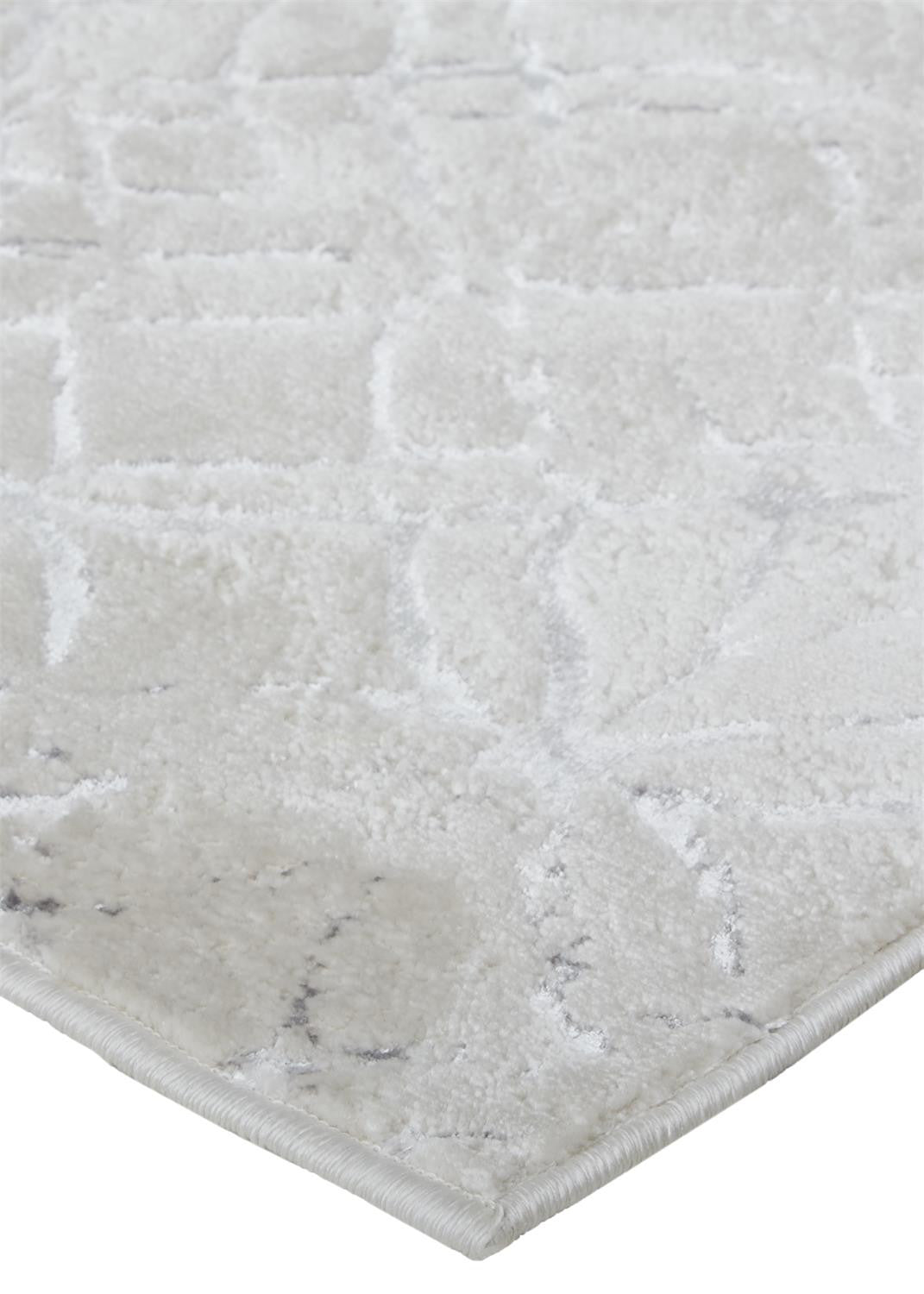 5' X 8' Silver Gray And White Abstract Stain Resistant Area Rug