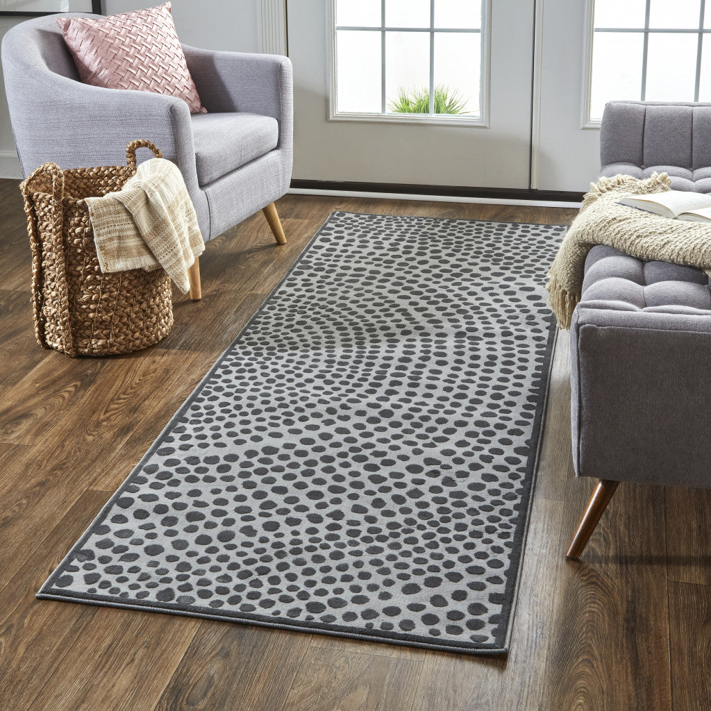 5' X 7' Gray Silver And Ivory Abstract Stain Resistant Area Rug