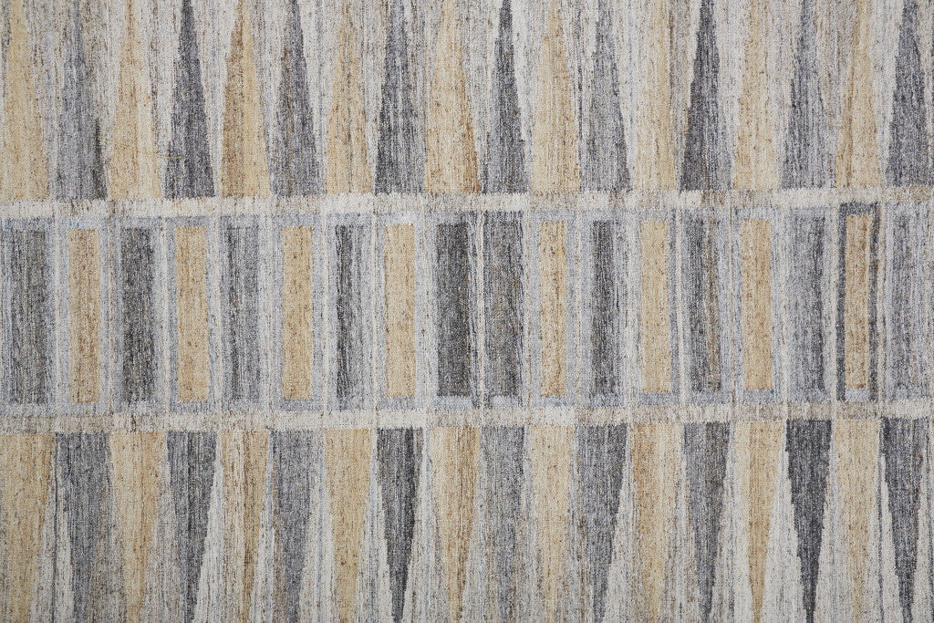 4' X 6' Tan Gray And Taupe Geometric Hand Woven Stain Resistant Area Rug With Fringe