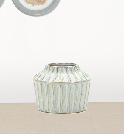 5.75" Terracotta Beige Round Table vase