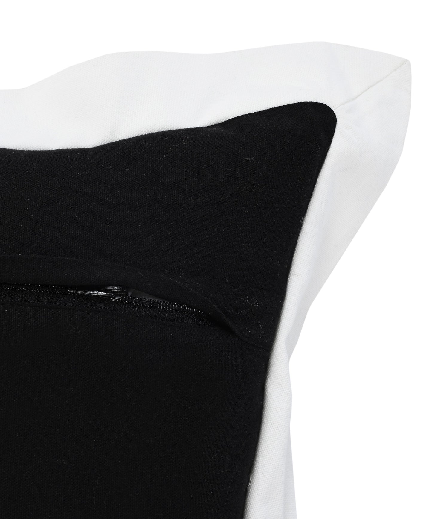 20" X 20" White And Black 100% Cotton Geometric Zippered Pillow