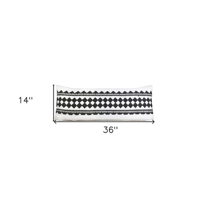 20" X 20" Black And White 100% Cotton Geometric Zippered Pillow