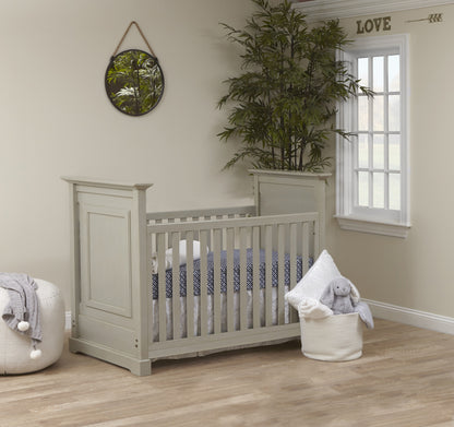 Gray Solid and Manufactured Wood Standard Three In One Convertible Crib